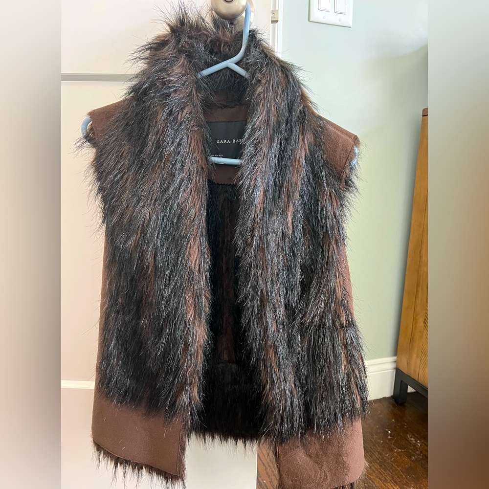 Zara vest